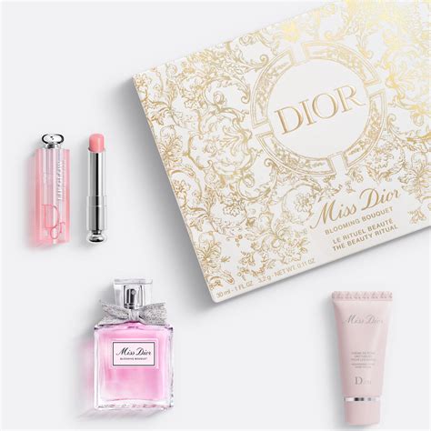 david jone dior blossoming nail|Miss Dior Beauty Ritual Holiday Limited Edition .